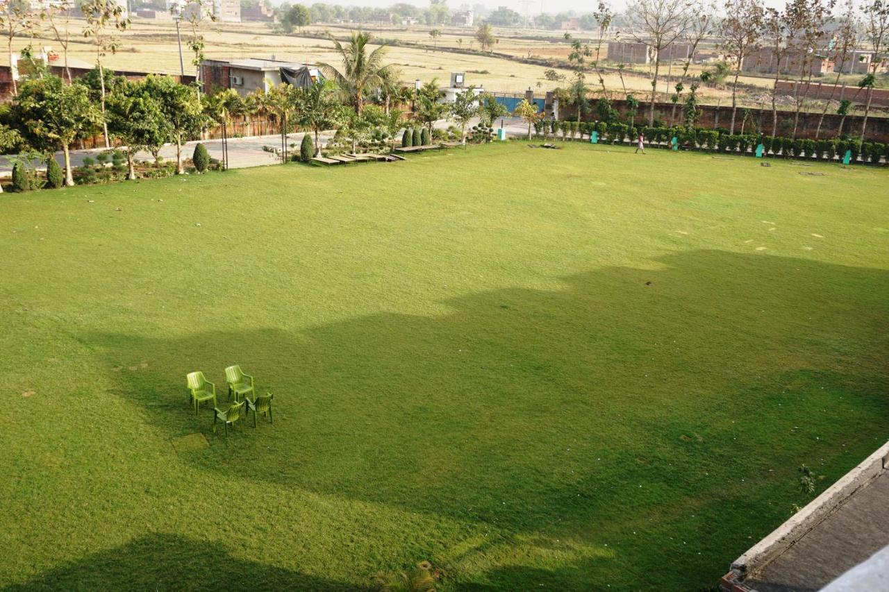 Green Banaras Varanasi Exterior photo