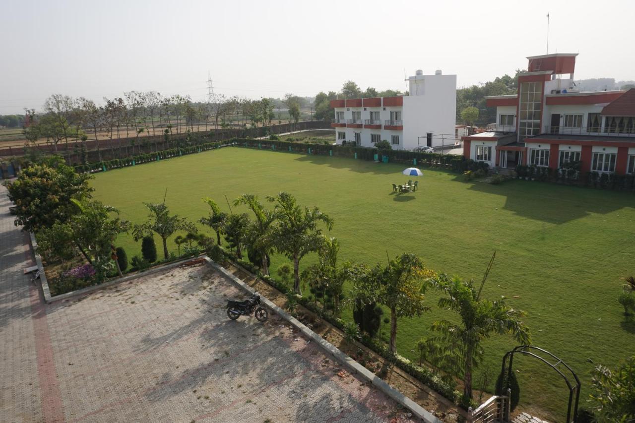 Green Banaras Varanasi Exterior photo